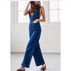 BDG UO Eleanor Plunging Jumpsuit Denim Overalls